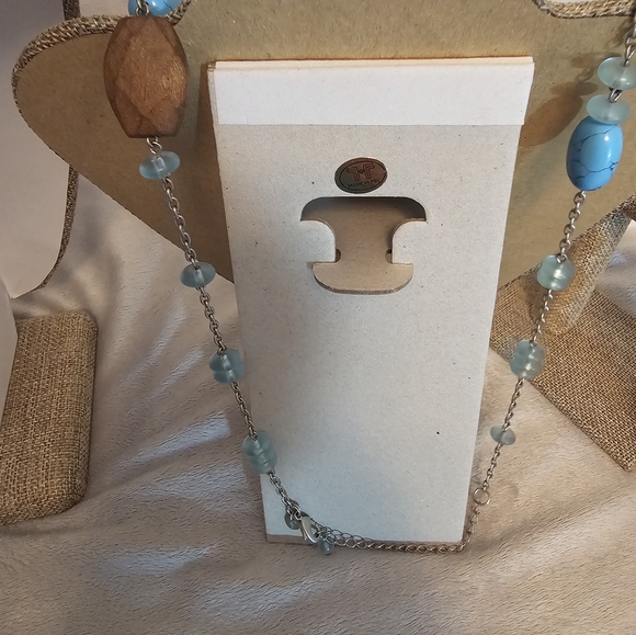 3 Lia Sophia Necklaces - Picture 7 of 10